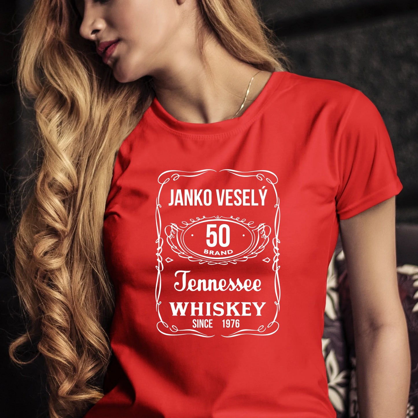 Personalizované tričko "Whiskey s menom a s vekom na želanie" 9493.
