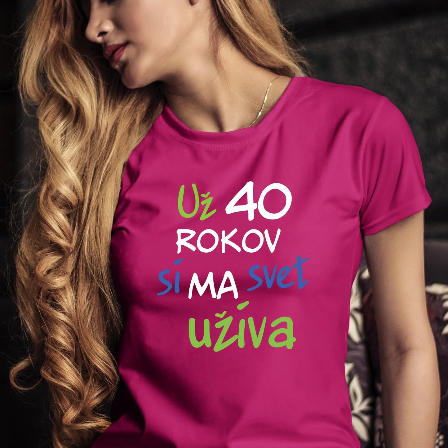 Personalizované tričko s potlačou "Už 40 rokov si ma svet užíva" 9605.