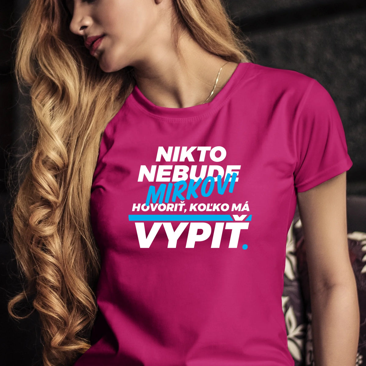 Personalizované tričko s potlačou "Nikto nebude Mirkovi hovoriť, koľko má vypiť" redizajn 9286.