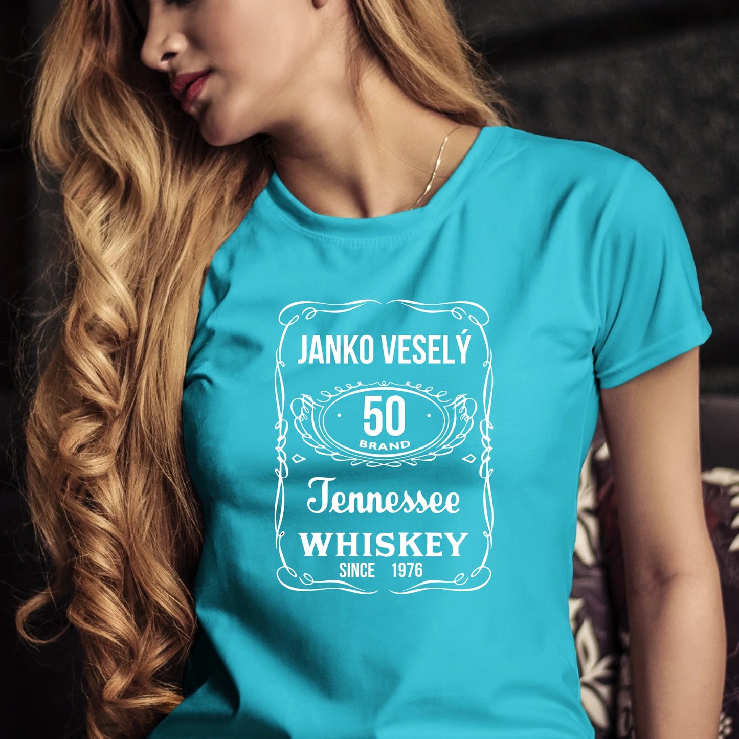 Personalizované tričko "Whiskey s menom a s vekom na želanie" 9493.