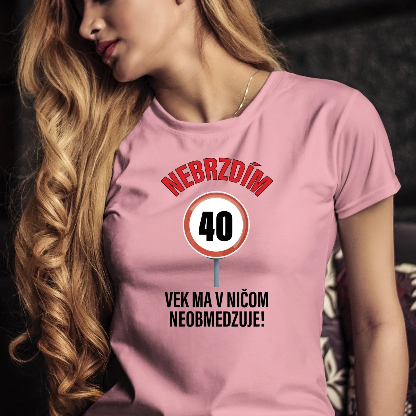 Personalizované tričko s potlačou "Nebrzdím, vek ma v ničom neobmedzuje" 9642.
